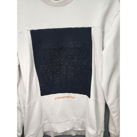 Zara Mens EUR L/42 White Sweatshirt With Black Patch & Embossed "Never Repeat" T - Picture 2 of 4
